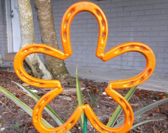 Orange Horseshoe Flower, Metal  Garden Stake, Spring Yard Art, Lucky Horseshoe