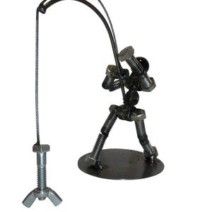 高重量　列車　スクラップメタル彫刻　ブリキ　全6個　総重量5キロ以上　バラ売り可 スクラップメタルの漁師彫刻：再利用された金属アート - Etsy 日本