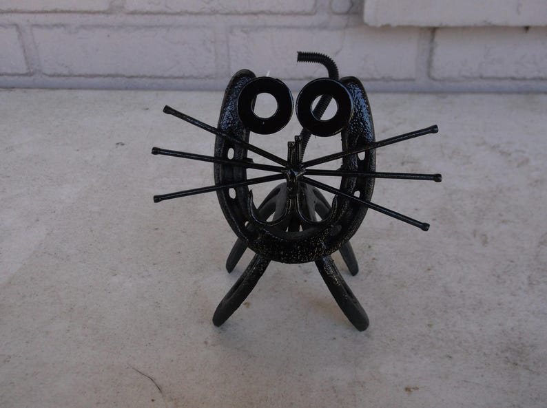 Horseshoe Cat Kitty Figurine Metal Art Upcycled Art Etsy Sweden