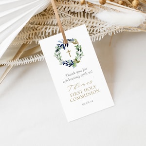 Modelo de etiqueta de lembrança de batismo, etiquetas de lembrança de batismo editáveis, etiquetas de lembrança de comunhão, design de guirlanda de vegetação (CH581)