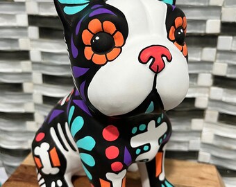 Estatua de calavera de azúcar Frenchie/Boston terrier personalizada decoración de perro de figura de cerámica pintada a mano