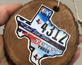Texas License Plate Wood Slice Ornament, State Souvenir