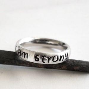 I Am Strong Ring, Survivor Jewelry, Strength, S'il vous plaît lire tous les détails de l'article pour le dimensionnement image 2