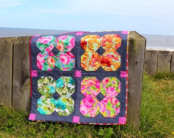 Floral Patchwork Quilt, Grijs Roze en Blauwe Bloem Patroon, Lap Quilt Baby Deken