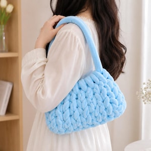 Chunky Yarn Finger Knit Bag Pattern | No-Needle Handbag Tutorial (PDF Download)