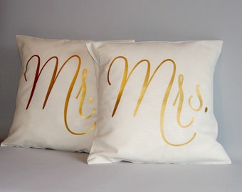 Mr Mrs gold pillow covers - Wedding or anniversary gift pillow set - mr&mrs pillow - 16x16 18x18 20x20 24x24 26x26 gold cushion