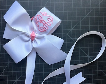 Monogrammed Hair Bow Holder/Hair Bow Holder/Hair Bow Organizer/Monogrammed Bow/Monogrammed/Girls Room Decor/Bow Holder/Bow Hanger