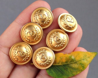 1 pc VALENTINO vintage button 15 or 17 or 22 mm / Authentic 1980s Italian Designer dome metal buttons / Haute Couture golden shank button