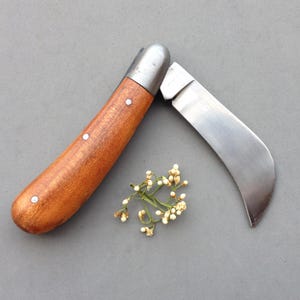 Vintage 70s Italian pocket Knife / wood folding pruning knife signed Ausonia / wooden handle billhook / farm rustic tools handmade knives