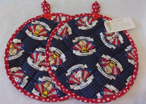 patriotic dogs with rockets potholders homemade metallic silver red white blue stars stripes quilted insulated patriotic dogs with rockets potholders homemade metallic silver red white blue stars stripes quilted insulated
