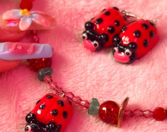 Conjunto de joyas de mariquita hechas a mano
