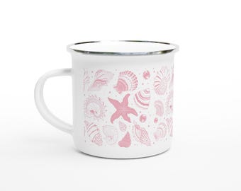 Taza de esmalte de 355 ml con diseño de conchas marinas rosas y blancas