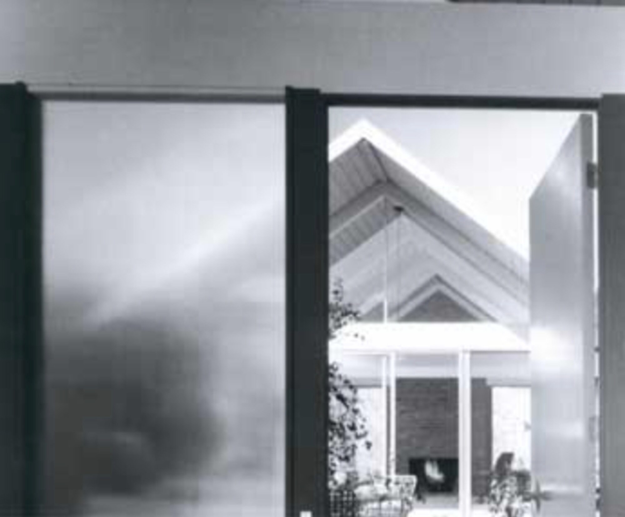 Eichler: Modernism Rebuilds the American Dream by Paul Adamson