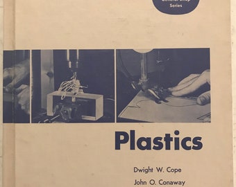 Livre vintage « Plastics », 1966