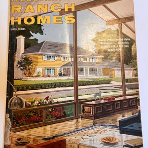 Geïllustreerde vintage huisplannen uit 1974 van Ranch Homes, boek en lijstontwerp inbegrepen