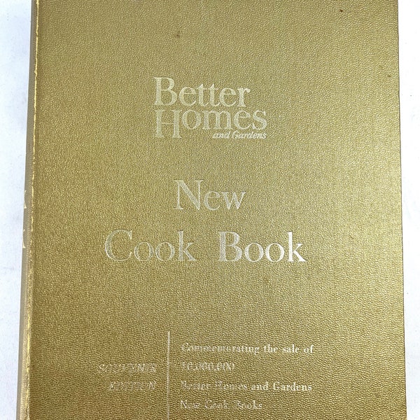 Better Homes And Gardens Nuovo libro di cucina 1965 Edizione souvenir in oro Libro di cucina vintage della metà del secolo