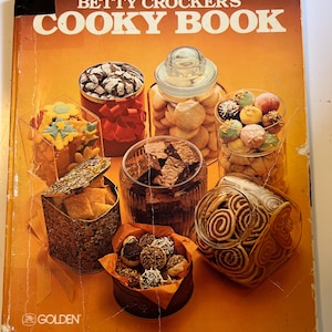 Betty Crocker&#39;s Cooky Book 1977 Vintage Cookie Cook Book Cookbook