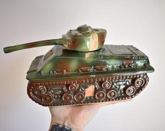 1971 Ezra Brooks Genuine Heritage China Ceramic Tank Decanter – Vintage Army Tank Whiskey Bottle – Bourbon Decanter SN-24 – Military Barware