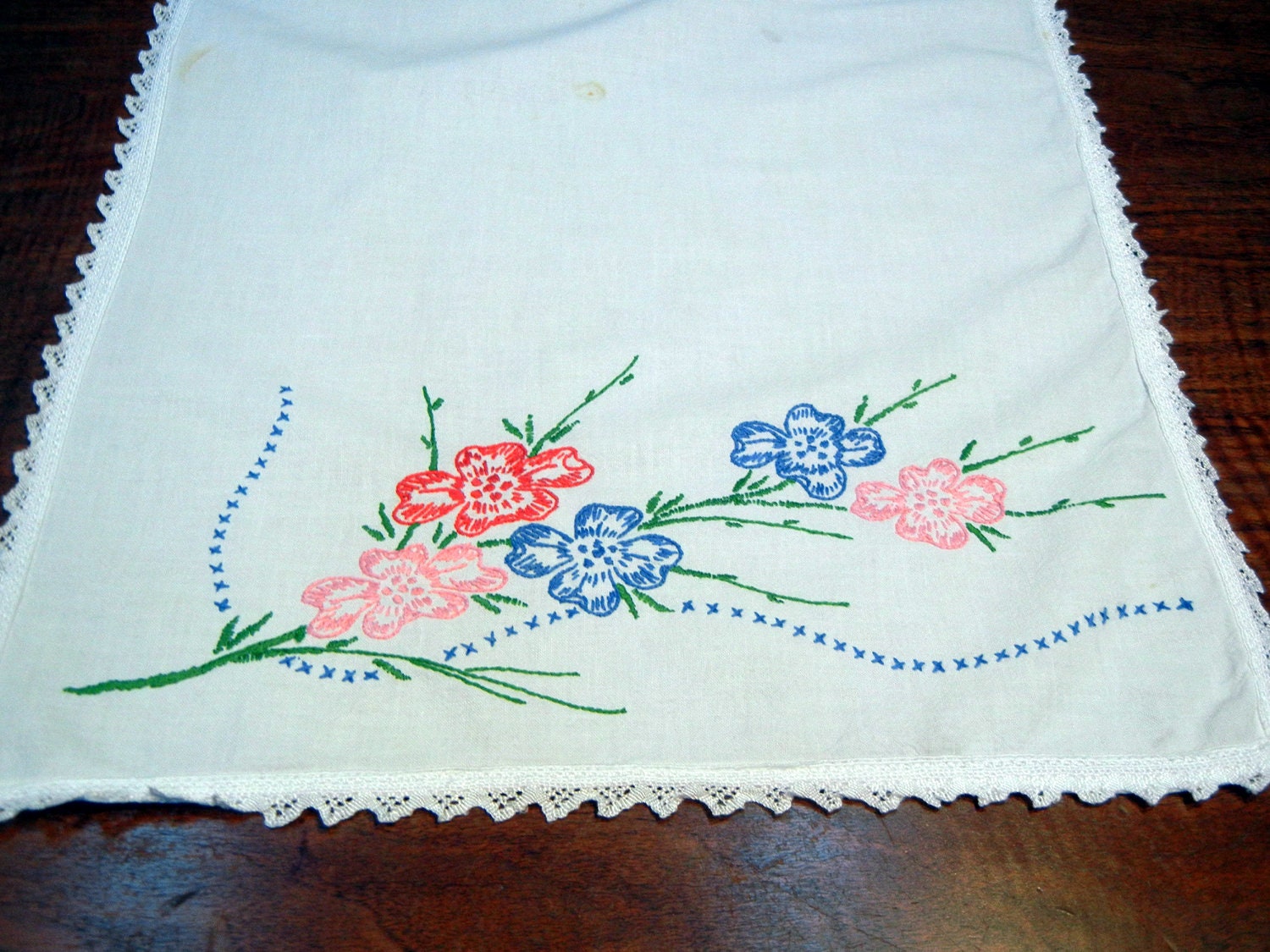 Hand embroidered runner midcentury floral runner cotton Etsy