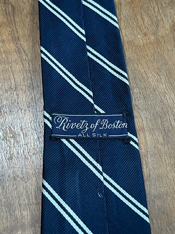 Vintage tie by Rivetz of Boston - all silk - clas… - image 4