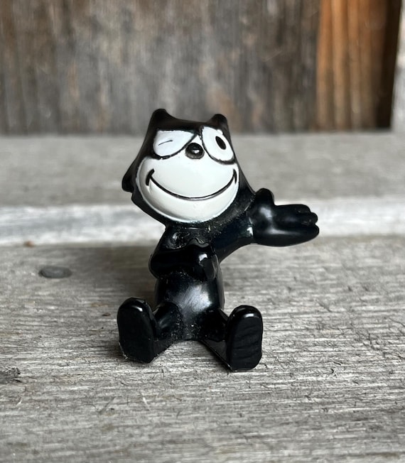 Vintage 1997 Felix the Cat Miniature Figure – Winking, Seated - Etsy