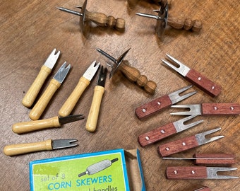 9 pairs of vintage corn skewers with wooden handles - 1970s BBQ season corn holders