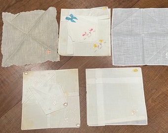 Lot of 8 vintage embroidered handkerchiefs from Switzerland and Ireland