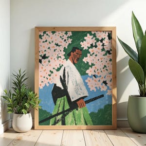 Peut inclure: Une impression d'art encadrée représentant une illustration stylisée d'une personne en tenue traditionnelle tenant une épée, devant un arrière-plan de fleurs de cerisier roses, de feuillage vert et d'un ciel bleu, dans un cadre en bois clair.