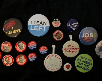 Buttons various A see photo (13 left)