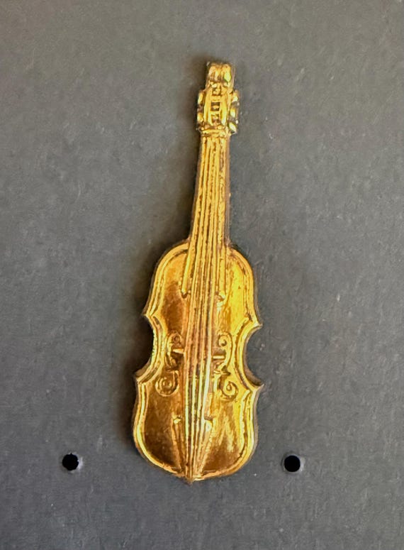 violin pin
