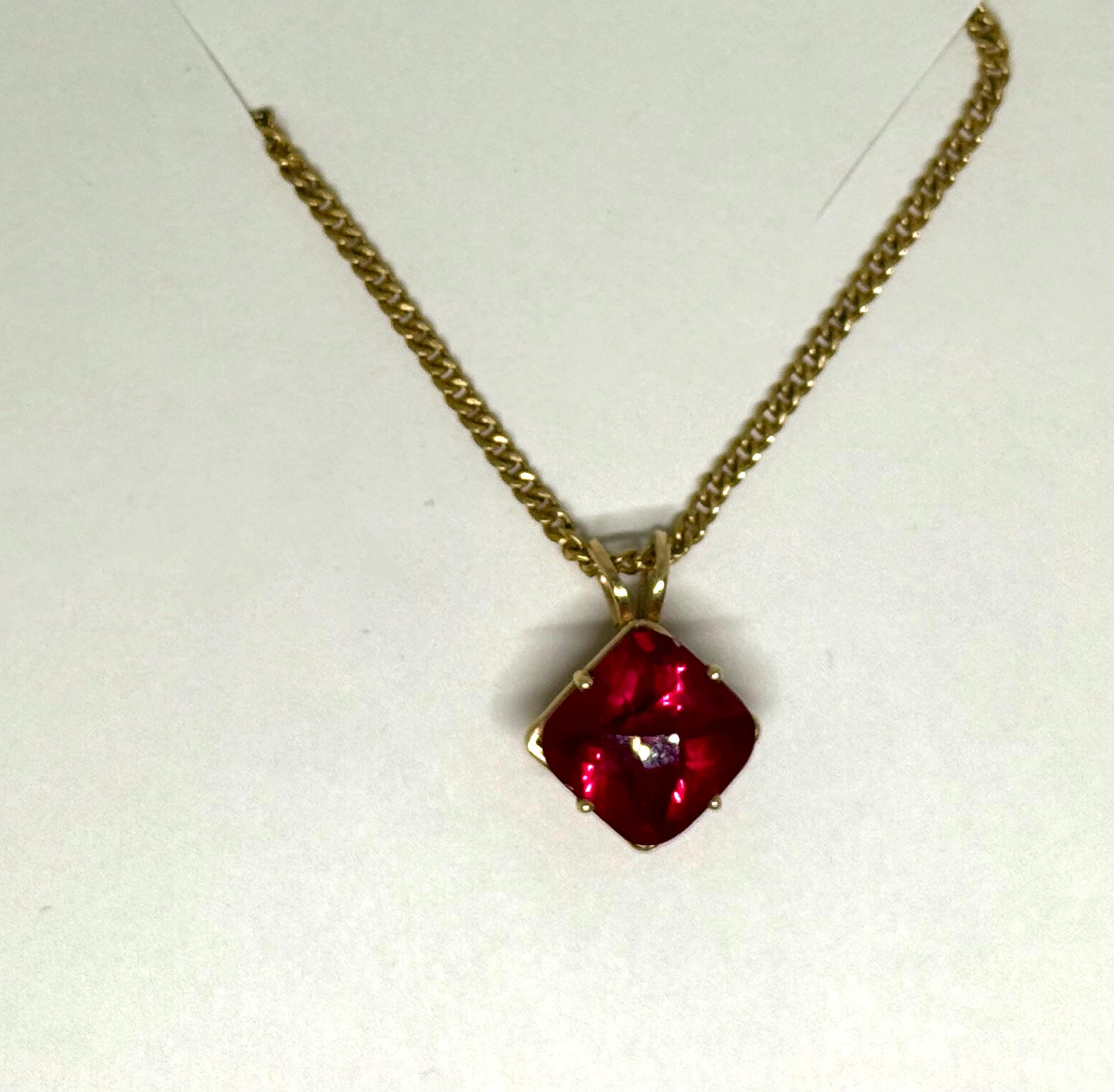 Pendant necklaces to choose from: