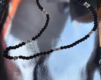 Navajo black pearl onyx style necklace with spiny crab brown beads 18”