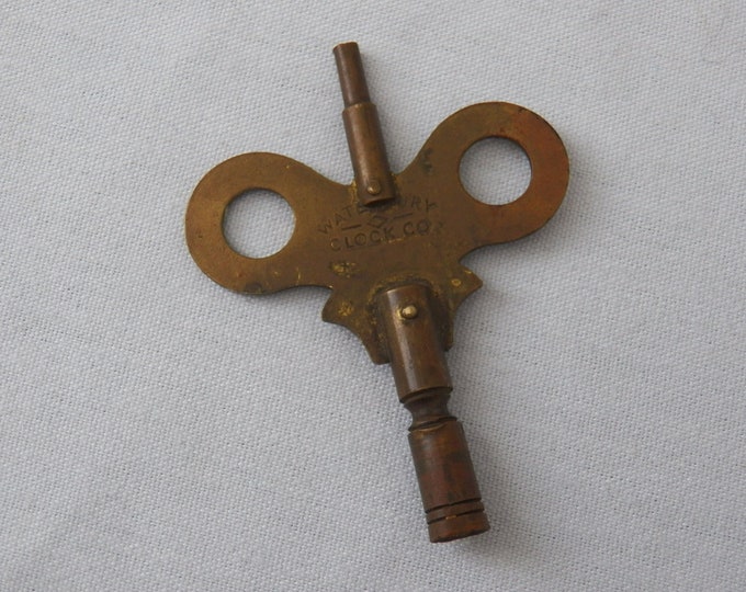 Waterbury Brass Metal Double End Clock Keysigned Waterbury Clock Co. USA Accessory Part