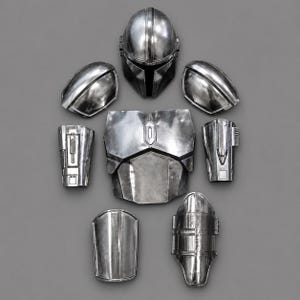 Puede incluir: Un conjunto de piezas de armadura metálicas de color plateado que incluye un casco con visera en forma de T, una placa pectoral, dos hombreras, dos guanteletes de antebrazo con detalles mecánicos y dos grebas dispuestas sobre una superficie.