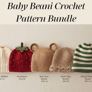 Könnte beinhalten: Ein Baby Beani Häkelmuster-Set mit fünf Mützen: eine cremefarbene Rippmütze, eine rote Erdbeermütze mit grünen Blättern, eine beige Bärenohrenmütze, eine beige Mütze mit Muschelrand und eine grün-weiß gestreifte, locker sitzende Mütze.