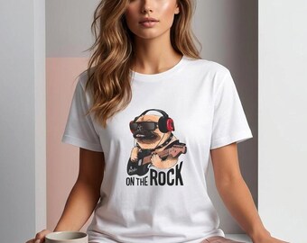 T-shirt met mopshond-rocksterprint, koptelefoon, zonnebril en gitaar.