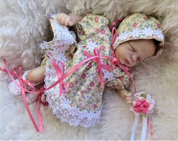 Ruffle butts store baby clothes