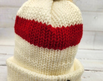 Knitted Taylor Swift inspired hat/49ers/hat/Taylor swift/swiftie/handmade/warm/San frandsisco 49ers