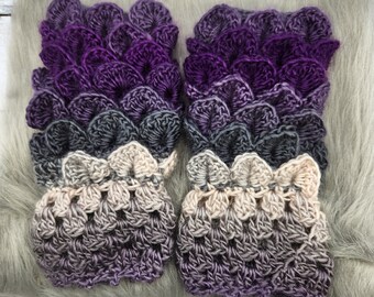 Dragon scale/crocodile stitch/fingerless mittens/fingerless gloves/accessory/fall/winter/spring/handmade/crochet/