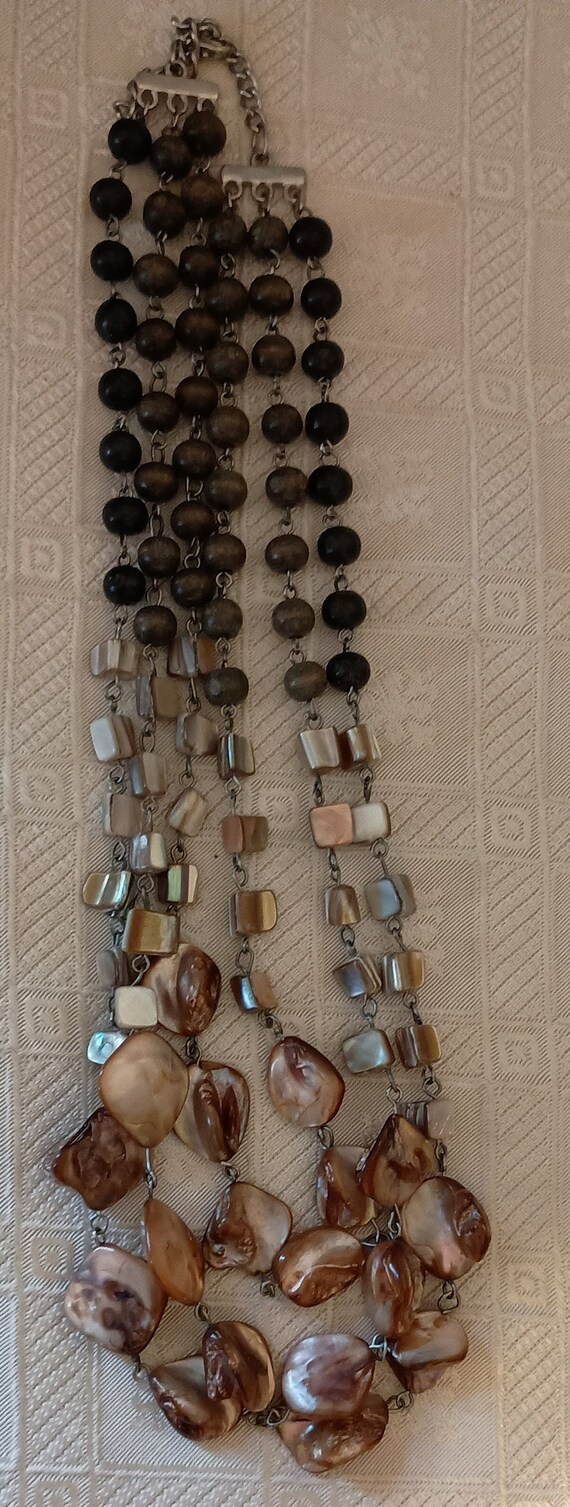 Multi strand cluster shell and beaded necklace - image 7