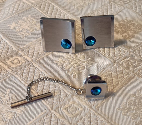 sarah cov silver and blue stone cuff link and tie… - image 2