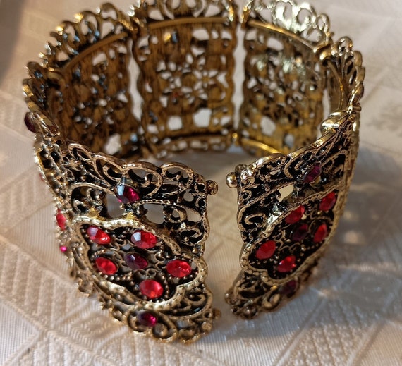 victorian style red beaded lace cuff bracelet - image 2