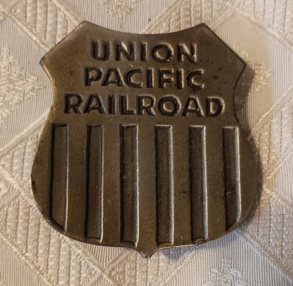 Union pacific railroad 1974 belt buckle