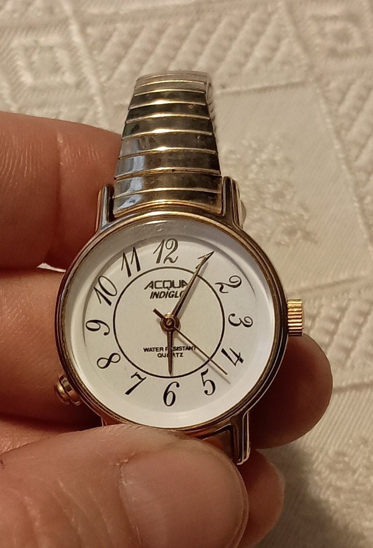 Acqua Indiglo Gold Tone Watch - Etsy display picture 2