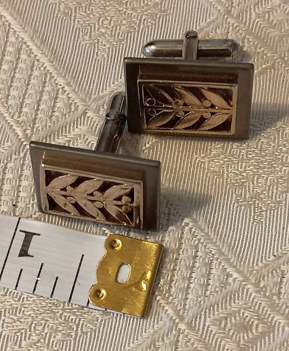 Swank leaf pattern cuff links - image 5
