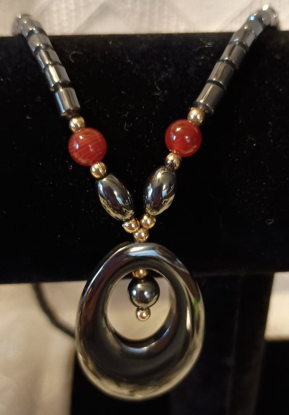 Vintage hematite oval necklace - image 1