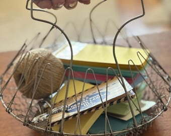 Vintage Wire Metal Basket Egg Gathering or Desk Kitchen Organizer Bowl Lunch Carrier