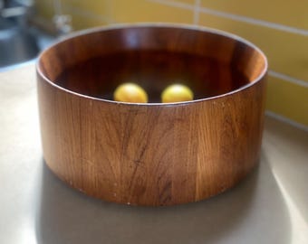 Mid-Century Modern Teak Serving Bowl: XL Dansk Kobenstyle, 70s Kitchen