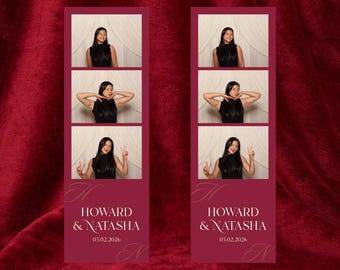 Puede incluir: Dos tiras fotográficas verticales idénticas con tres marcos cada una de una persona con una blusa negra sin mangas posando ante cortinas blancas. La sección inferior es rojo oscuro con el texto HOWARD & NATASHA y la fecha 05.02.2026.