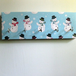 Stocking Holder, Key Rack and Jewelry Holder Christmas, Holiday, Scarves, Snowflakes, Stocking Hangers, Red and Green Snowmen image 2